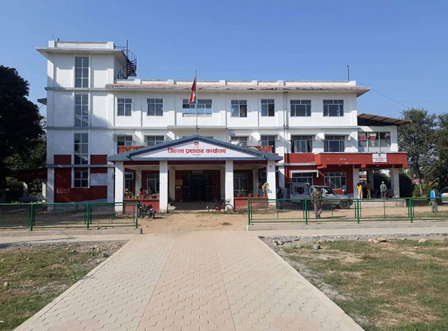 policeofficechitwan.jpg